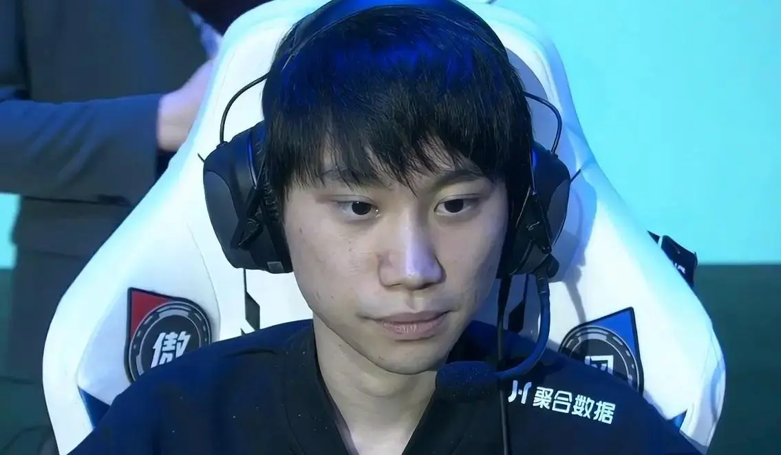 关于NS横扫KT,Doinb线上压制力十足鏖战多局半决赛,锁定晋级资格的信息 关于NS横扫KT,Doinb线上压制力十足鏖战多局半决赛,锁定晋级资格的信息